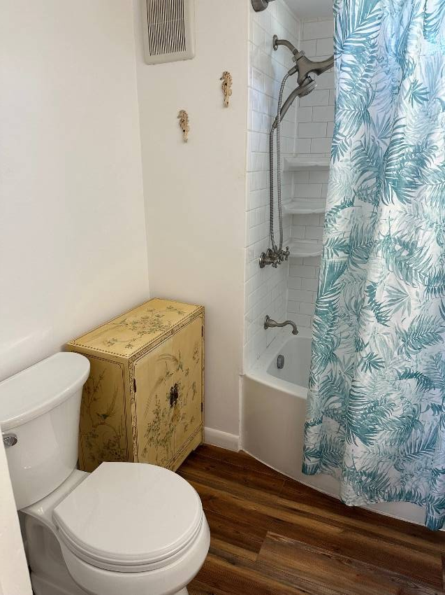 124 Happy Haven Drive a Osprey, FL Mobile or Manufactured Home for Sale